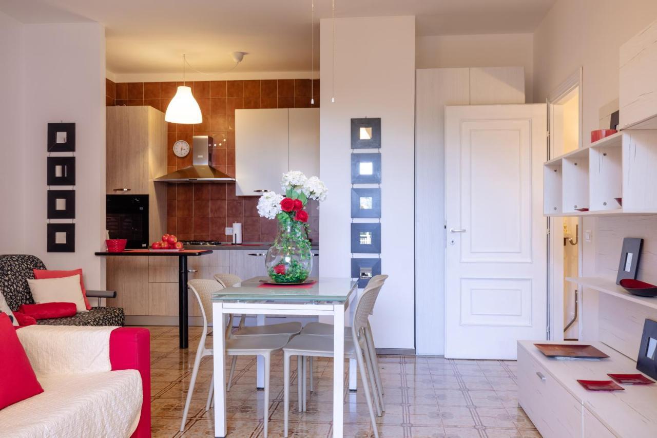 086 - Sunshine Home, 5 Minuti Dalla Spiaggia - Parcheggio Privato Gratis Incluso Ospedaletti Zewnętrze zdjęcie